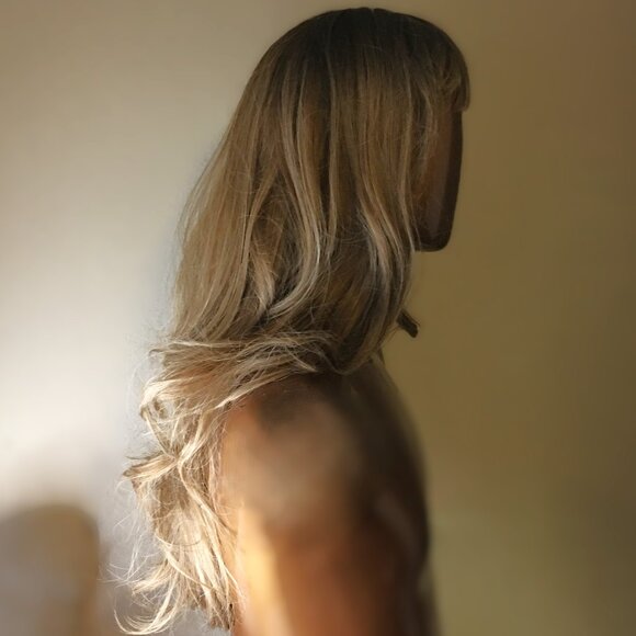 24" Layered with bangs Wheat-Colored Wig - Picture 3 of 11